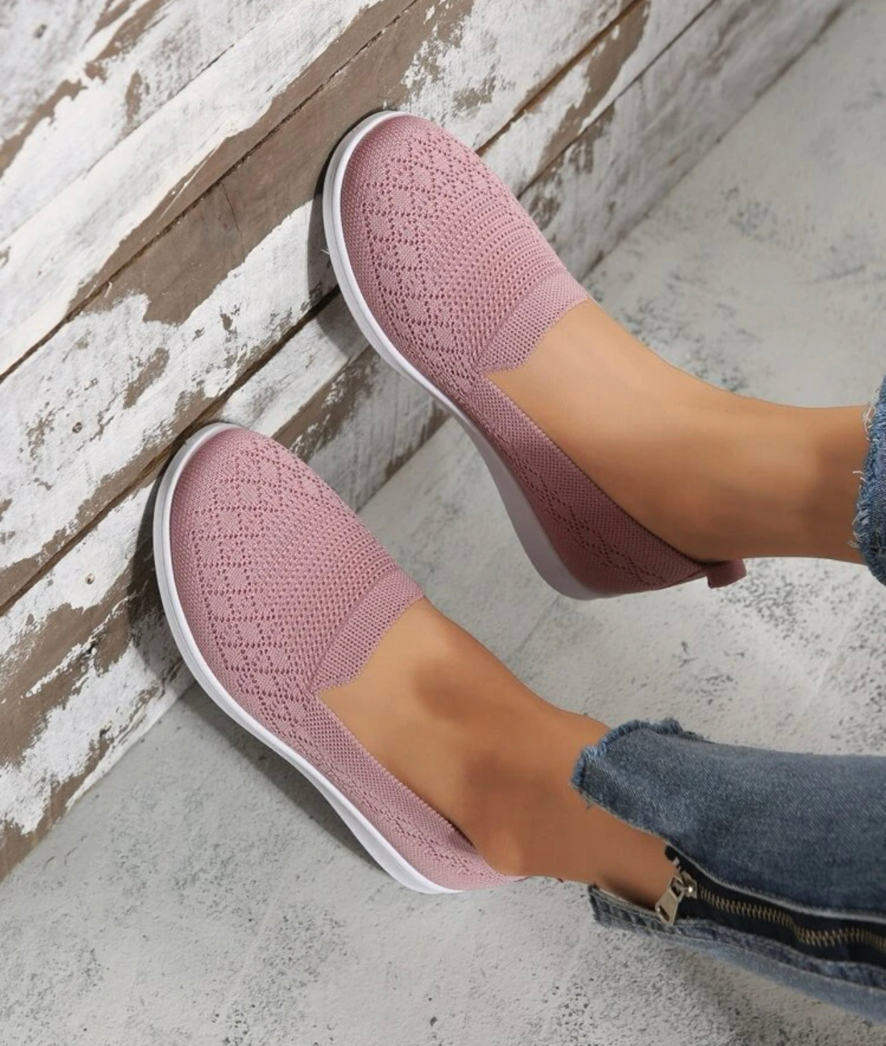 Women Dusty Rose Ribbed Slip Sneakers
