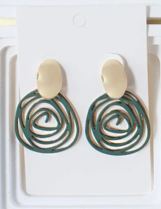 Swirl drop earrings/Pine Green