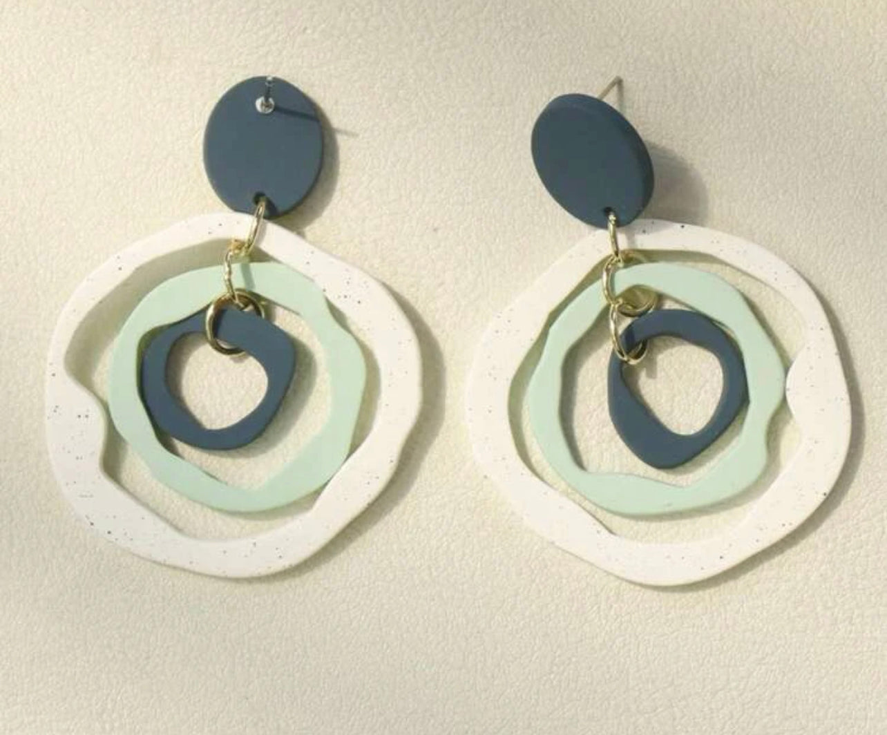 1pair Green & White Combination Hollow Out Circle Polyresin & Acrylic Drop Earrings
